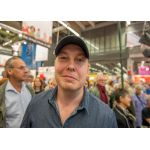Фредрик Бакман: писатель, который учит понимать людей