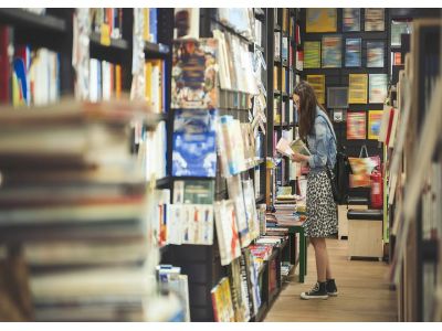 Книжный рынок в 2026 году: продажи падают, цены растут